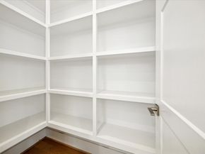 1524 W 21st St, Houston TX 77008