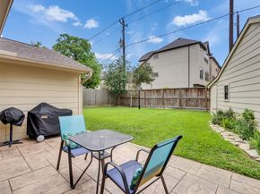2811 Quincannon Lane, Houston TX 77043