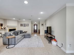2811 Quincannon Lane, Houston TX 77043