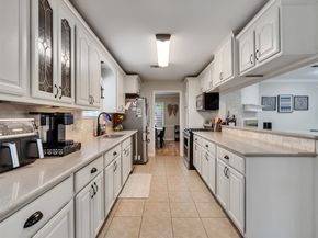 2811 Quincannon Lane, Houston TX 77043