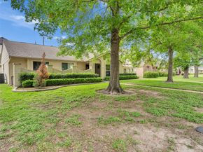 2811 Quincannon Lane, Houston TX 77043