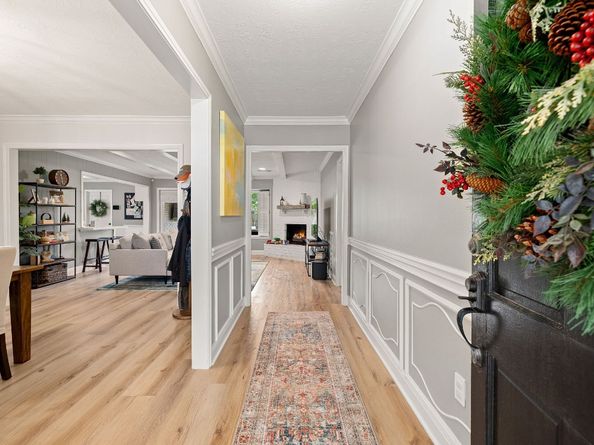 10626 Holly Springs Drive, Houston TX 77042