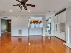 7147 Windwater Parkway S, Houston TX 77036