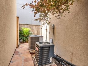7147 Windwater Parkway S, Houston TX 77036