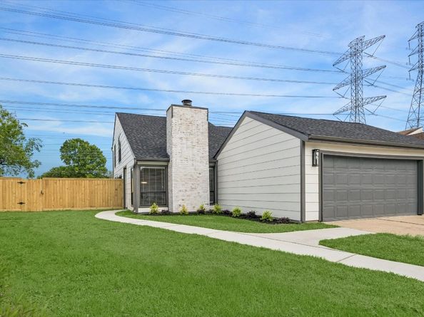 9203 Belle Park Drive, Houston TX 77099
