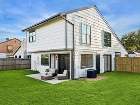 9203 Belle Park Drive, Houston TX 77099