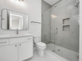 4819 Austin Street A, Houston TX 77004