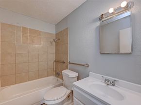 3406 Saint Benedict Street, Houston TX 77021