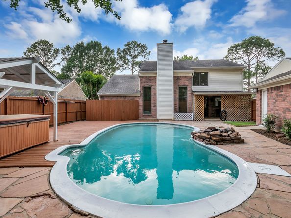 8707 Rocky Valley Drive, Houston TX 77083