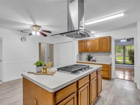 8707 Rocky Valley Drive, Houston TX 77083