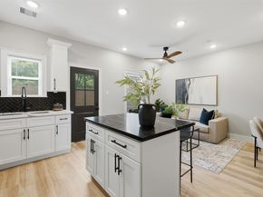4719 Mallow Street, Houston TX 77033