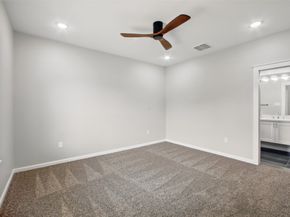 4719 Mallow Street, Houston TX 77033