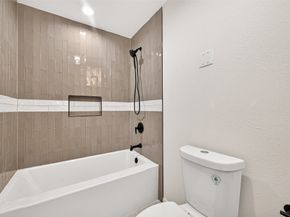 2 Kittiwake Court, Spring TX 77380