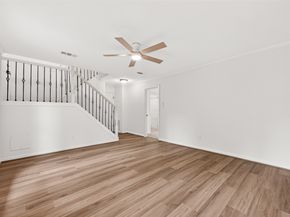 2 Kittiwake Court, Spring TX 77380