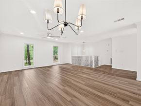 2 Kittiwake Court, Spring TX 77380