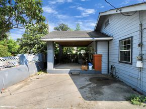 7908 John Street, Houston TX 77012