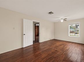 1014 Henke Street, Houston TX 77020