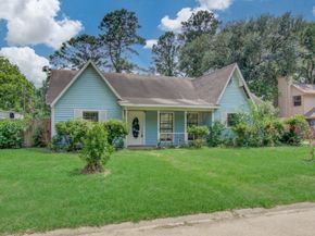 2915 Quailwood Street, Houston TX 77014