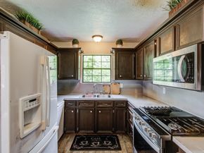 2915 Quailwood Street, Houston TX 77014