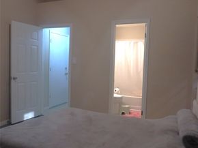 11552 Springshire Drive, Houston TX 77066