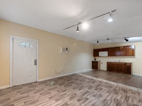 2609 Elysian Street, Houston TX 77009