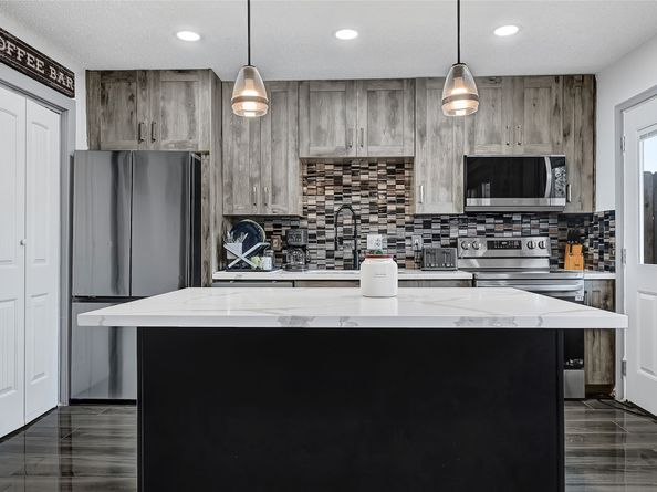 7911 Kendalia Drive, Houston TX 77036