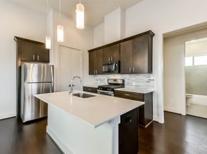 3206 N Macgregor Way A, Houston TX 77004