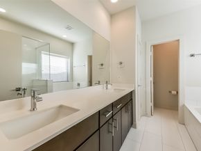 3206 N Macgregor Way A, Houston TX 77004