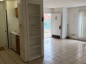 9201 Clarewood Drive 284, Houston TX 77036