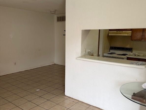 9201 Clarewood Drive 284, Houston TX 77036