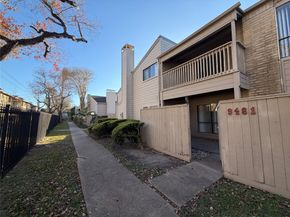 9461 Pagewood Lane, Houston TX 77063