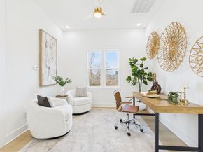 602 Jewett Street B, Houston TX 77009