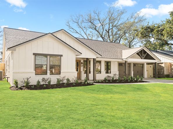 10511 Londonderry Drive, Houston TX 77043