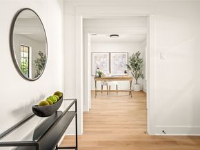 10511 Londonderry Drive, Houston TX 77043