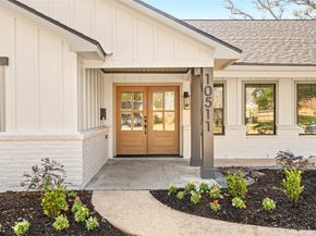 10511 Londonderry Drive, Houston TX 77043