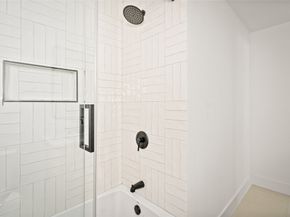 10511 Londonderry Drive, Houston TX 77043