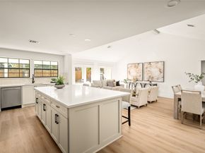 10511 Londonderry Drive, Houston TX 77043