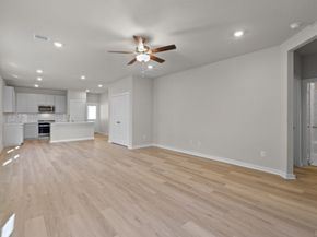 12211 Ridge Top Drive, Conroe TX 77304