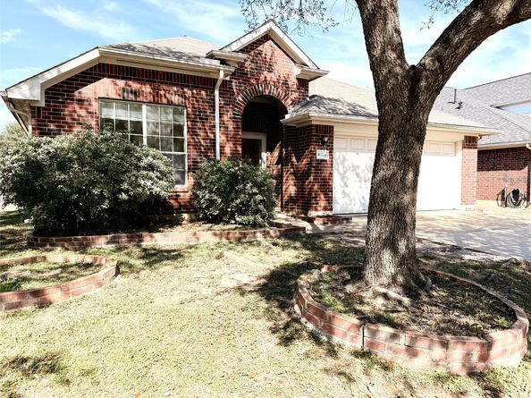 16714 Bethan Glen Lane, Houston TX 77084