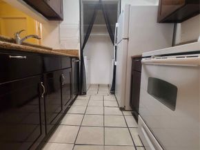 752 Memorial Mews Street ABCD, Houston TX 77079