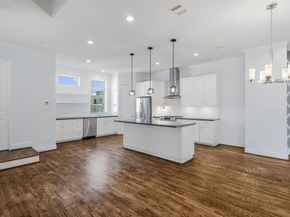 2324 Camden Drive C, Houston TX 77021