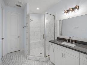 2324 Camden Drive C, Houston TX 77021