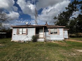 2915 Helberg Road, Houston TX 77092