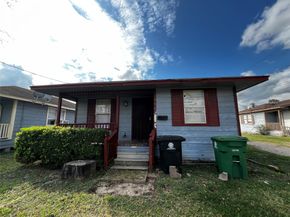 2915 Helberg Road, Houston TX 77092