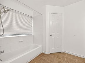 8526 Greenleaf Lake Drive, Houston TX 77095