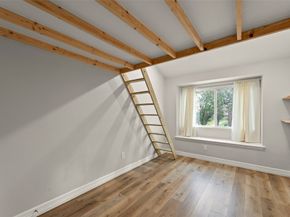 710 Country Place Drive G, Houston TX 77079