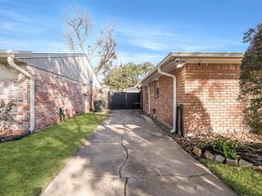 10618 Wickersham Lane, Houston TX 77042