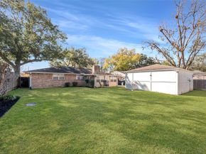 10618 Wickersham Lane, Houston TX 77042