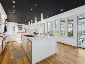 1823 Arlington Street, Houston TX 77008