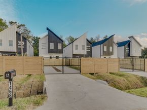 1801 Tillison Street A/B, Houston TX 77088